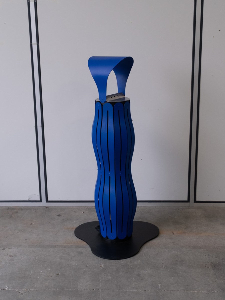 Cendrier Easy Premium Ultramarine Blue — détail face