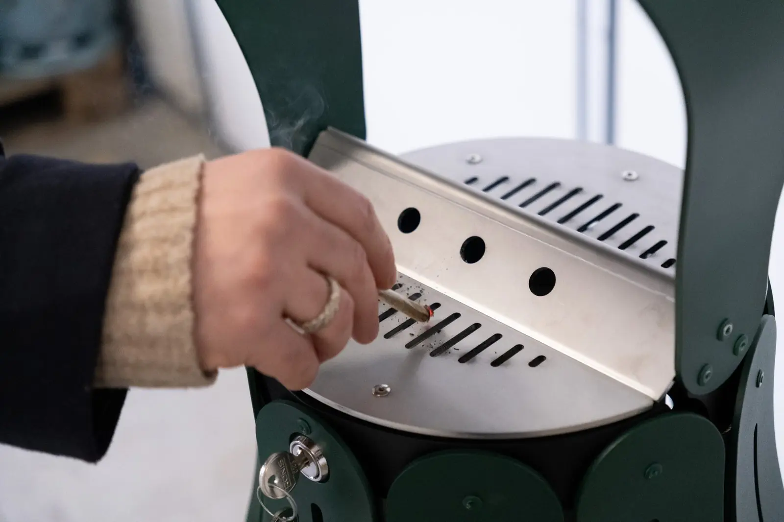 Détail technique d'un cendrier Easy to Change